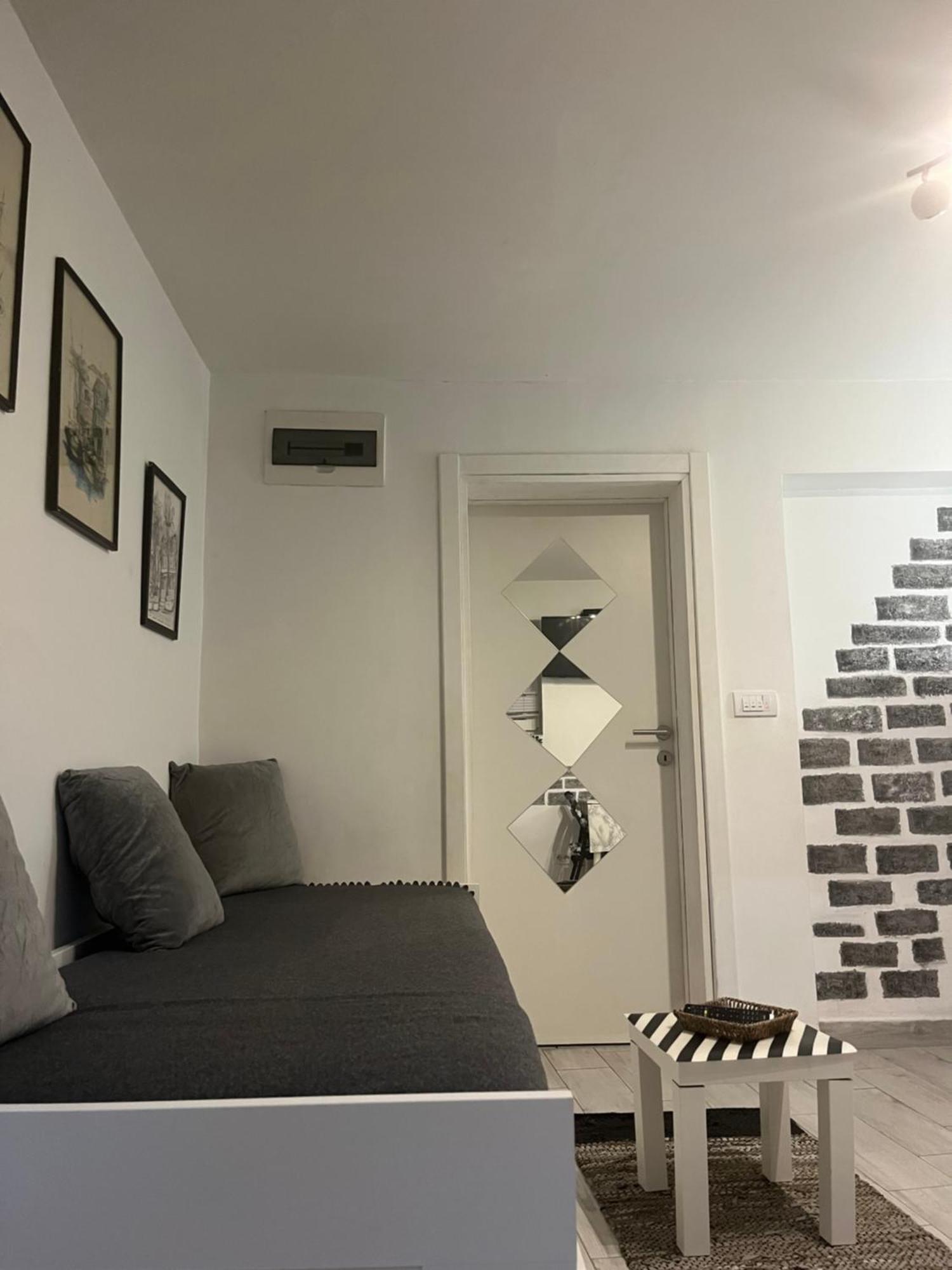 Mosaic Apartment เบลเกรด ภายนอก รูปภาพ